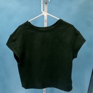 Women's Dark Green Pullover Round Neck Knit Crop Top Short Sleeve Size M